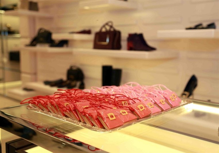 A Day With A Stylist Roger Vivier